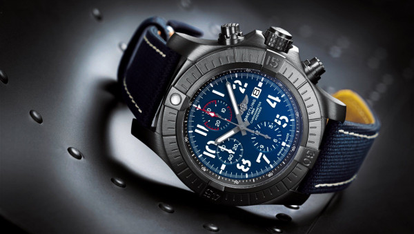 BREITLING  SUPER AVENGER CHRONOGRAPH 48 NIGHT MISSION MEN'S WATCH V13375101C1X2
