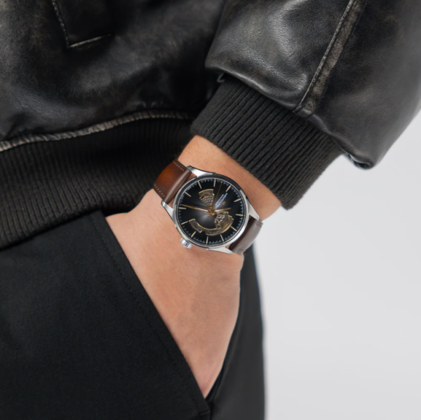 hamilton h32705501 изглед отпред open heart механизъм classicwatches.bg
