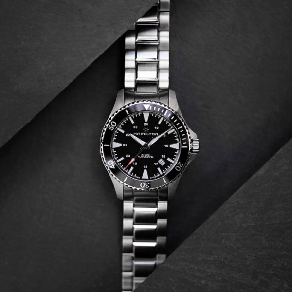 HAMILTON KHAKI NAVY SCUBA AUTOMATIC 40MM MEN'S WATCH H82335131