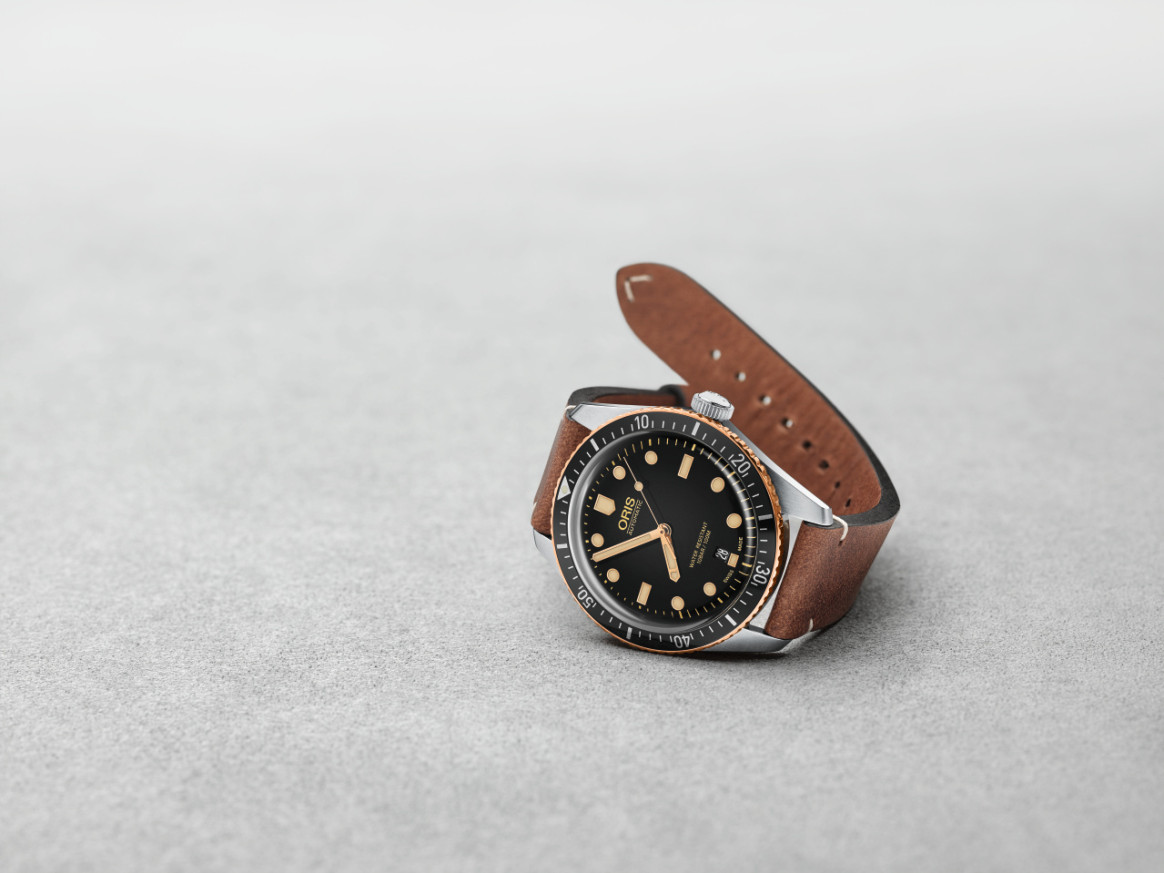 часовник мъжки автоматичен oris divers sixty-five 733 7707 4354 на ръка ClassicWatches.bg
