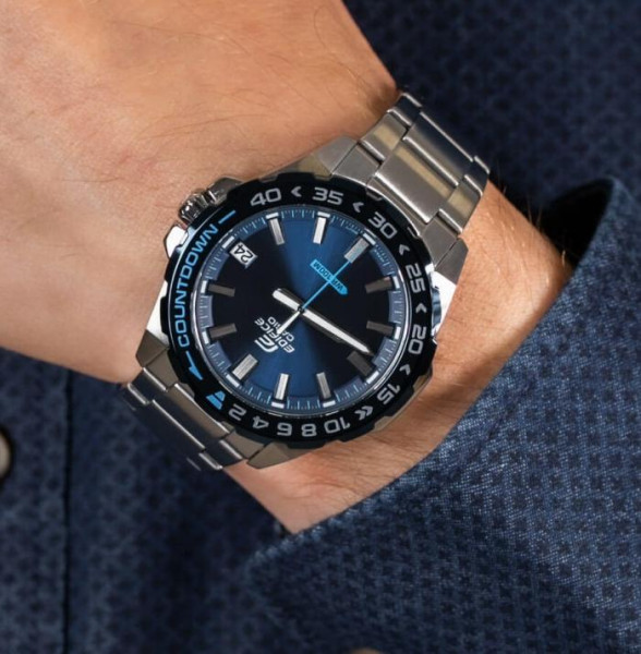 ЧАСОВНИК CASIO EDIFICE EFV-120DB-2AVUEF