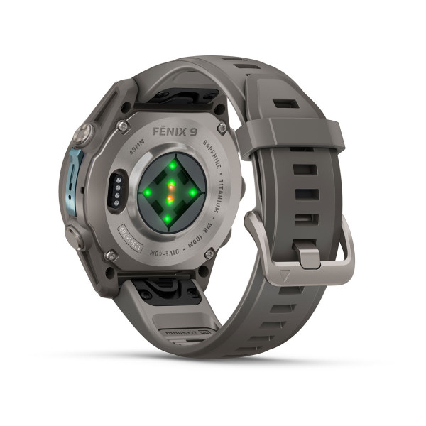 Garmin Fenix 9 Titanium с Pebble Grey силиконова каишка 010-04761-11