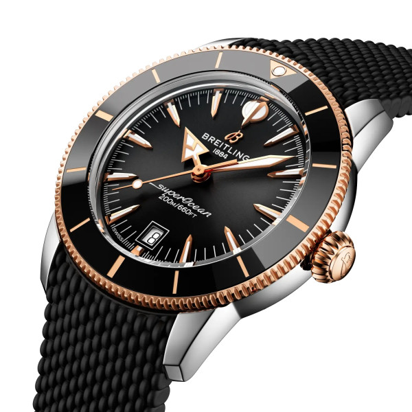 мъжки часовник breitling-superocean-heritage-ub3111241b1s1-side-view-classicwatches

