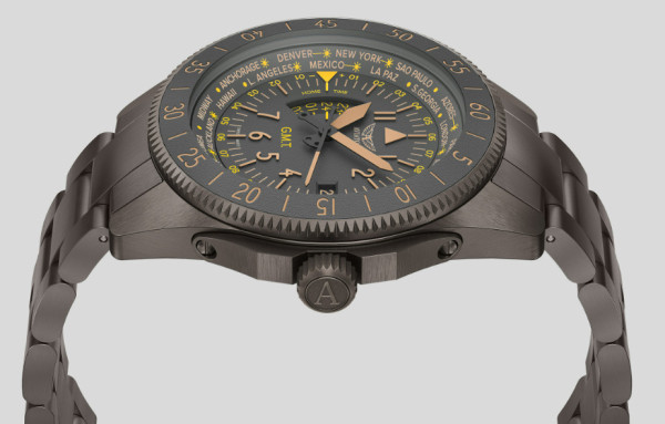 Aviator Airacobra GMT V.1.37.7.305.5