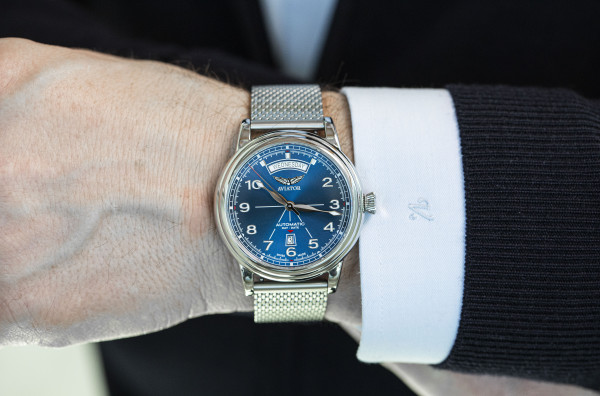 Aviator Douglas Day-Date V.3.44.0.401.5