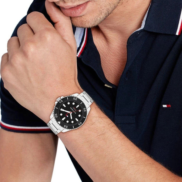 Tommy Hilfiger 1792203 мъжки часовник черен циферблат ClassicWatches.bg

