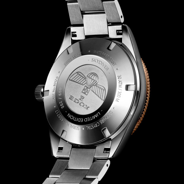 ЧАСОВНИК EDOX SKYDIVER DATE AUTOMATIC LIMITED EDITION 42 ММ 80126-357RNM-NIRB