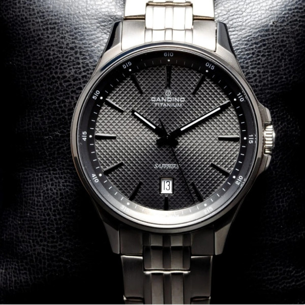 Мъжки швейцарски титаниев часовник candino c4606 d със сапфир стъкло classicwatches.bg

