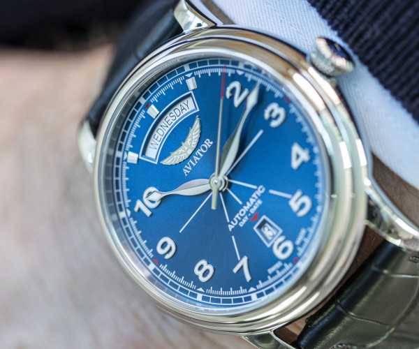 Aviator Douglas Day-Date V.3.44.0.401.0