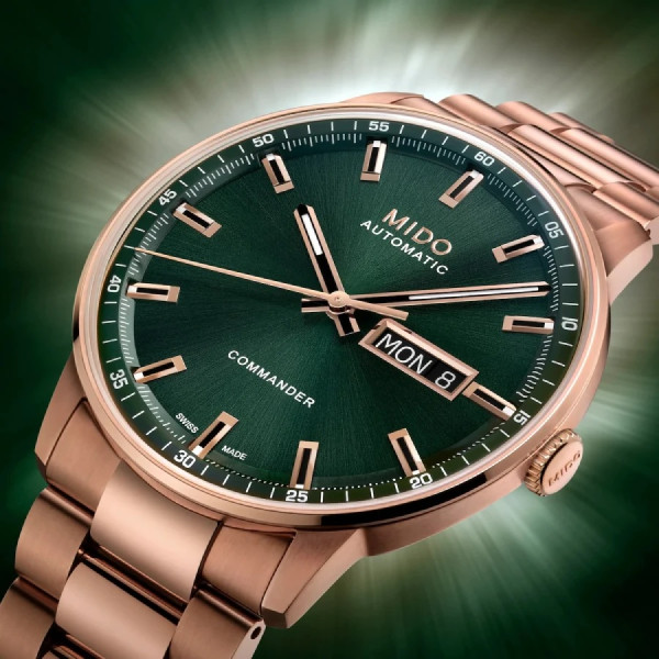 Mido Commander Datoday M021.430.33.091.00