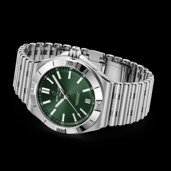 часовник breitling chronomat automatic 40 green dial classicwatches.bg