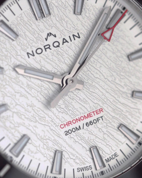 Часовник NORQAIN NEVEREST Glacier 40mm N1001.21S07.W01 – корпус от благородна стомана 316L – classicwatches.bg