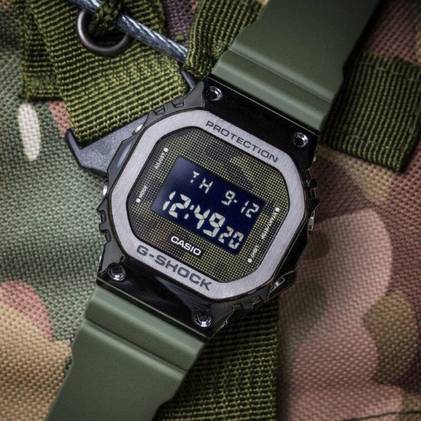 CASIO G-SHOCK GM-5600B-3ER