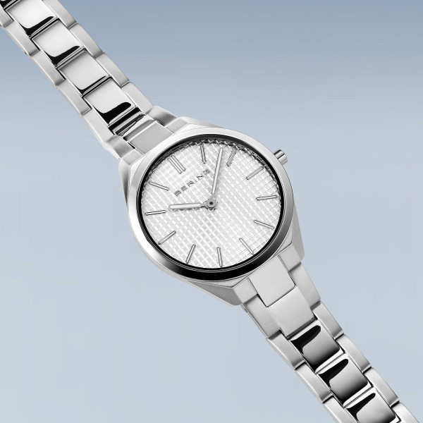 Дамски часовник Bering 17231-700