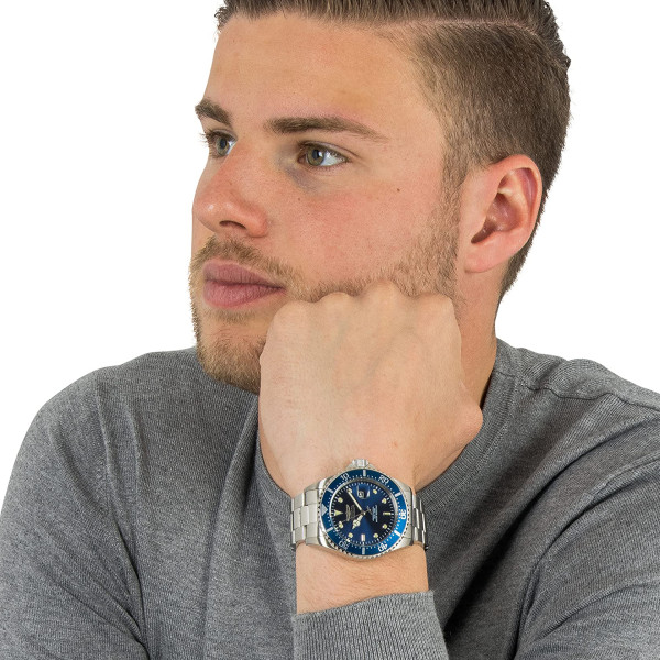 Invicta Pro Diver