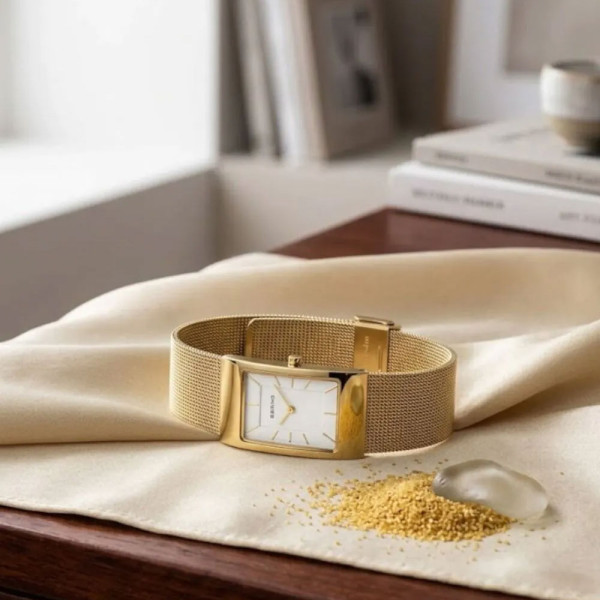 Дамски часовник Bering Gold Classic 10222-331-S