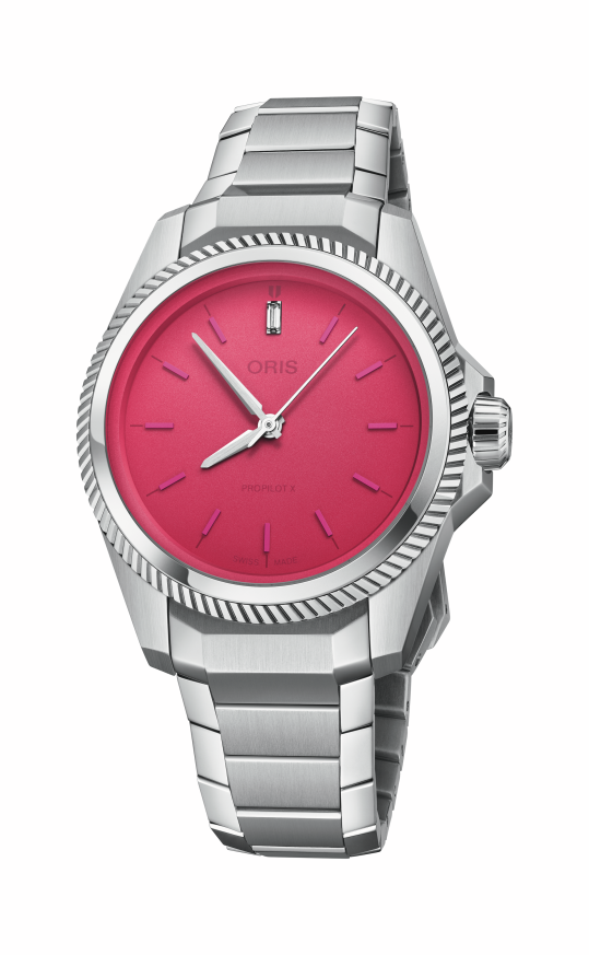 дамски часовник Oris ProPilot X Miss Piggy 34mm отпред – ClassicWatches.bg