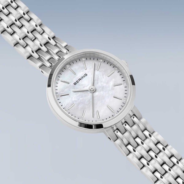 Дамски часовник Bering Classic Silver 19126-700