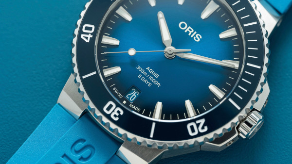 ORIS AQUIS DATE CALIBRE 400 43.5MM  400 7790 4135-07 4 23 45EB