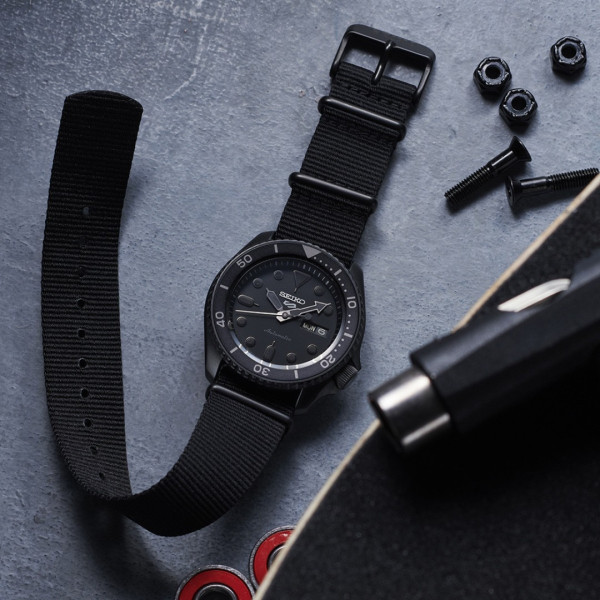 Часовник Seiko SRPD79K1 – автоматичен механизъм, черен циферблат – classicwatches.bg