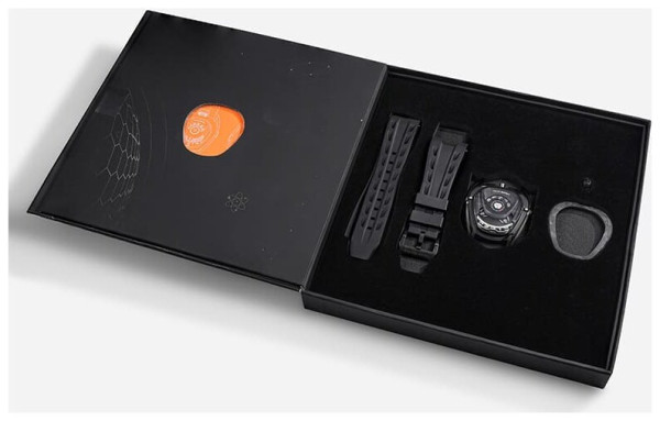 TSAR BOMBA Pulse Reactor-Interchangeable Automatic Carbon Fiber Black