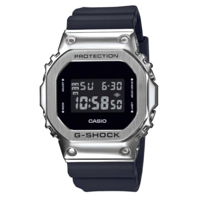 ЧАСОВНИК CASIO G-SHOCK  GM-5600U-1ER