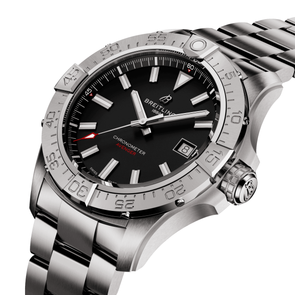 BREITLING AVENGER AUTOMATIC 42 A17328101B1A1