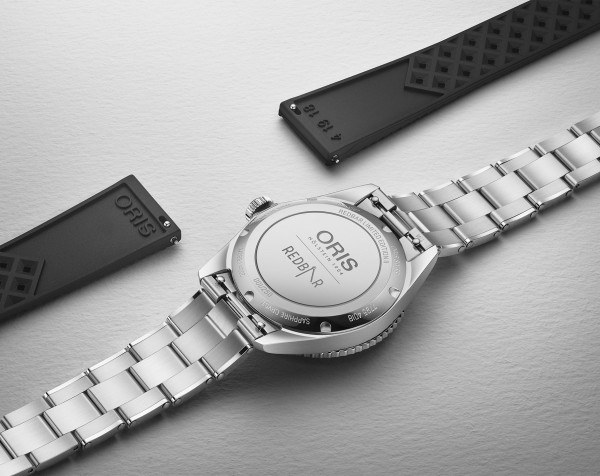 ЧАСОВНИК ORIS X REDBAR LIMITED EDITION II 39 ММ 733 7795 4018-SET