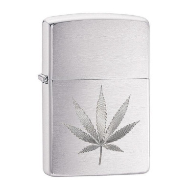 Запалка Zippo 29587 Leaf design engraved