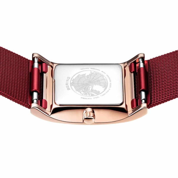 Дамски часовник Bering Classic 10426-363-S