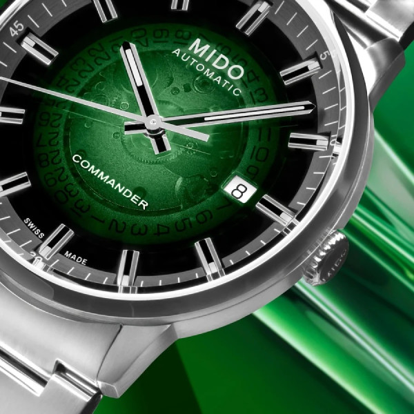 Mido Commander Gradient M021.407.11.411.03