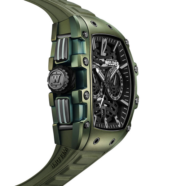 часовник welder двойно време дата функция зелен модел classicwatches.bg
