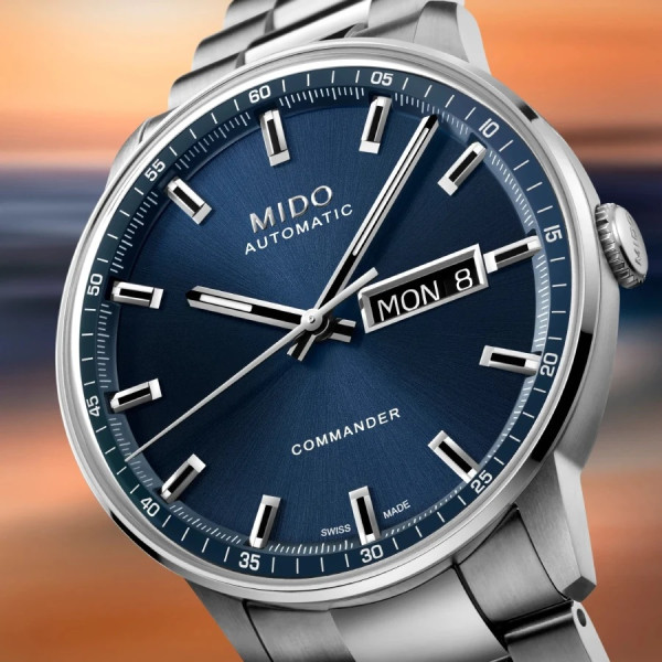 Mido Commander Datoday M021.430.11.041.00