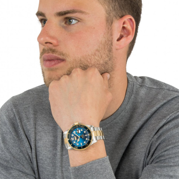 Invicta Pro Diver