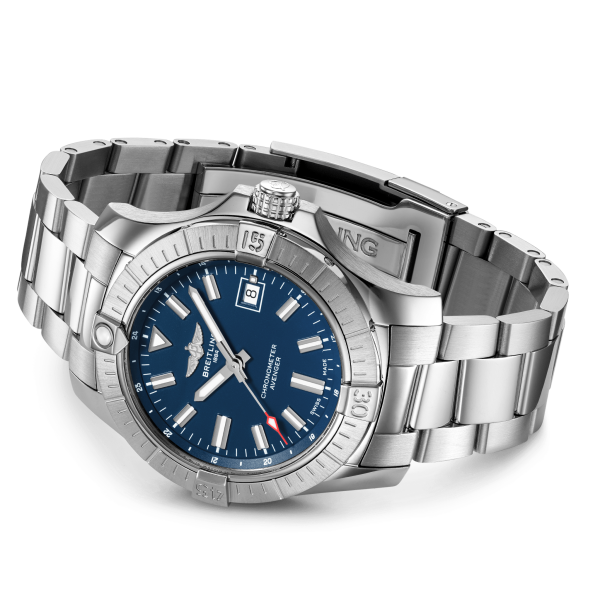 BREITLING AVENGER AUTOMATIC 43 MEN'S WATCH A17318101C1A1