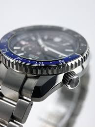 seiko snr033j1 титанов корпус spring drive 5r65
