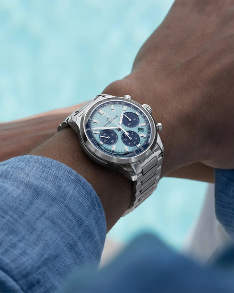 Оригинален часовник NORQAIN Freedom 60 Chrono N2201.19S01.A03 със сапфирен гръб – classicwatches.bg