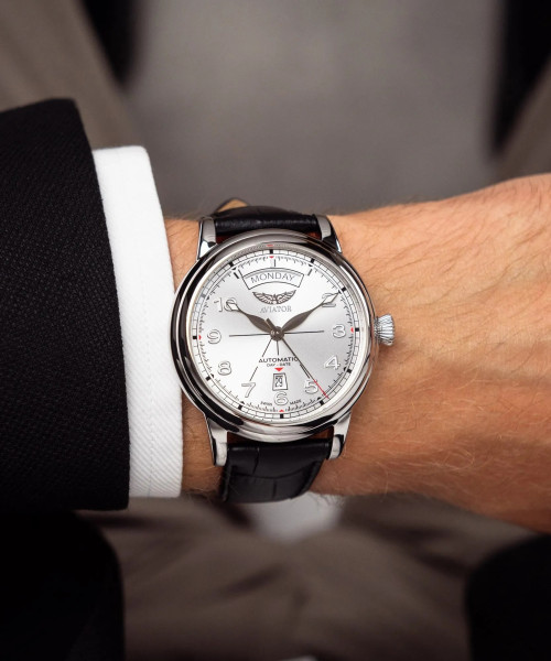 Aviator Douglas Day-Date V.3.44.0.399.4