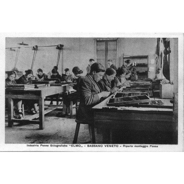 Ролер Montegrappa Elmo ISE2RRAC син с хромирани детайли – classicwatches.bg
Ролер Montegrappa Elmo ISE2RRAC италиански луксозен инструмент за писане – classicwatches.bg
