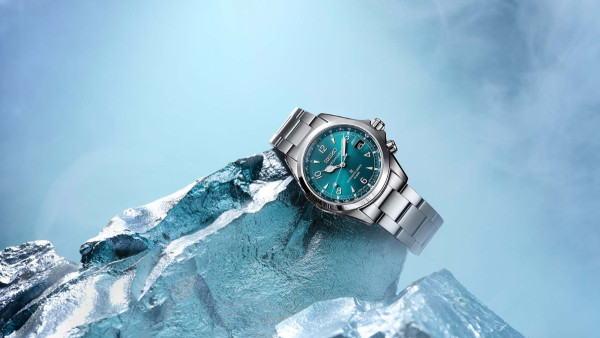 seiko-alpinist-spb503j1-classicwatches.bg-компасен-вътрешен-безел

