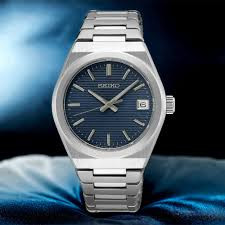 SEIKO QUARTZ 34MM LADY'S WATCH SUR575P1