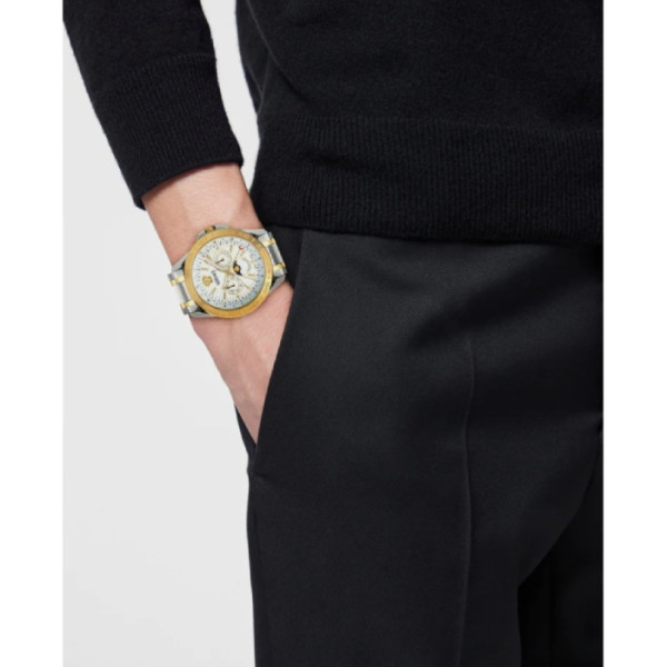 Versace VE0K00225 часовник със сапфир кристал и IP покритие – classicwatches.bg