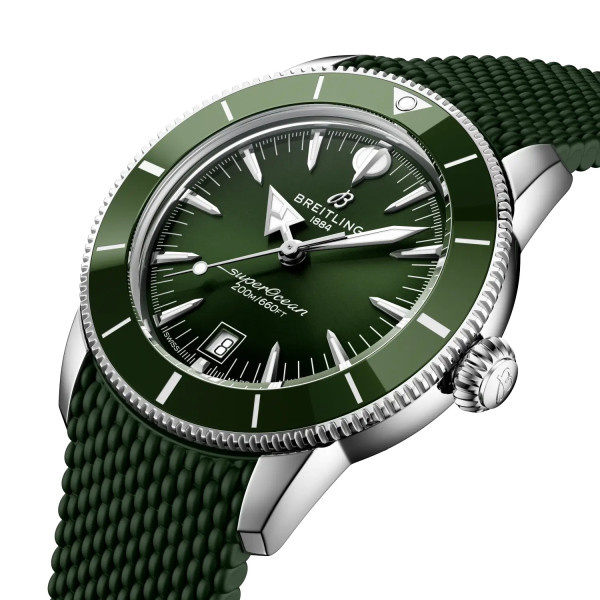 мъжки часовник breitling-superocean-heritage-ab3110361l1s1-side-view-classicwatches