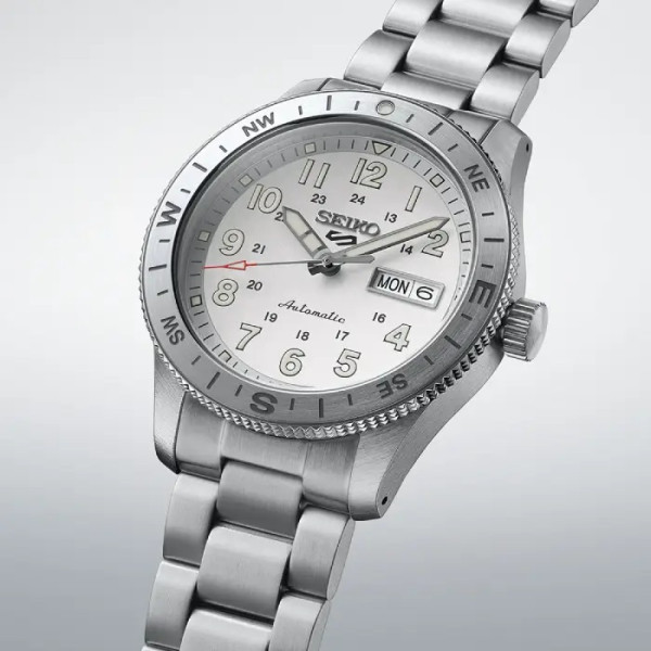 Seiko 5 Sports Field HDB007K1