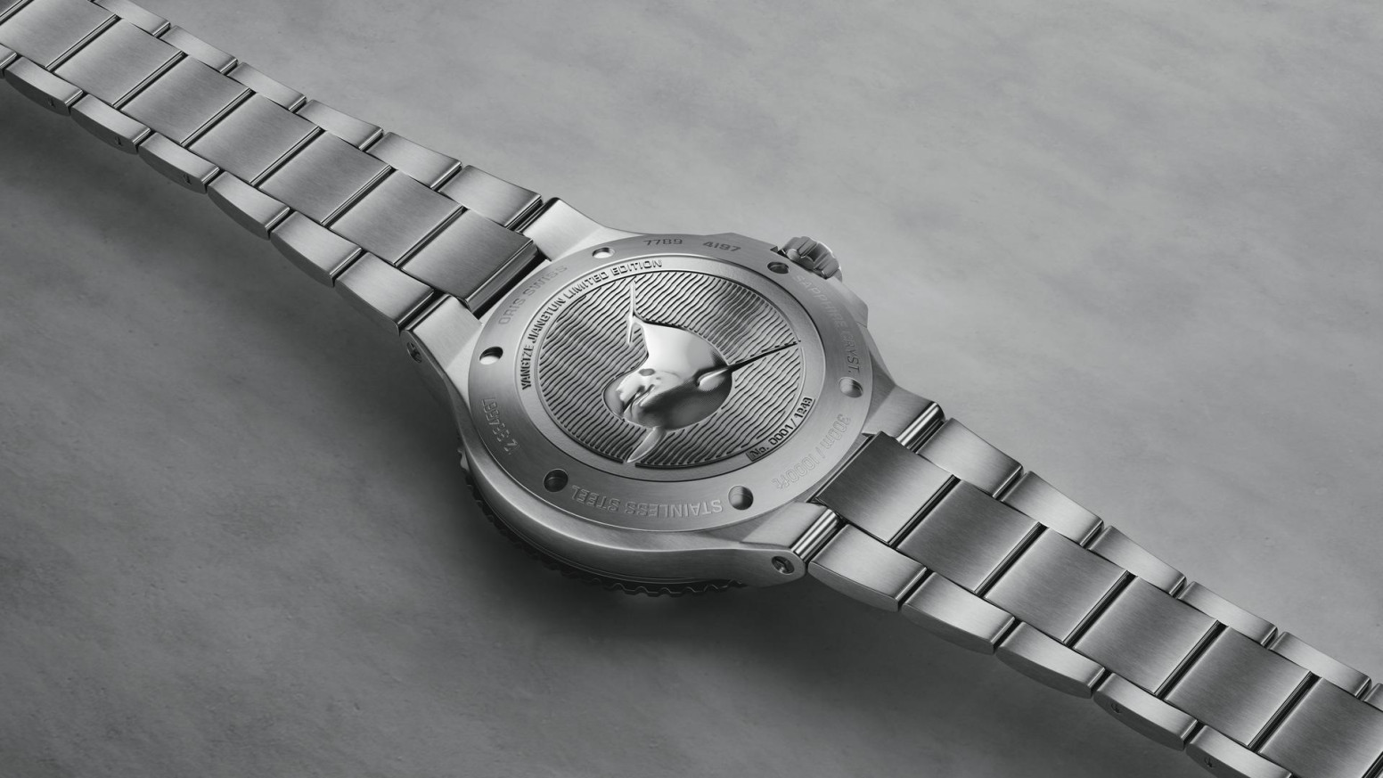 ЧАСОВНИК ORIS AQUIS YANGTZE JIANGTUN LIMITED EDITION 43.5MM 01 733 7789 4197 Set