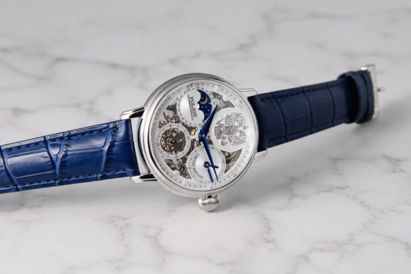 часовник poljot international dynasty iii скелетонизиран циферблат classicwatches.bg