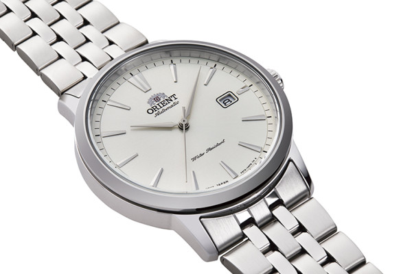 ClassicWatches.bg Orient RA-AC0F02S снимка

