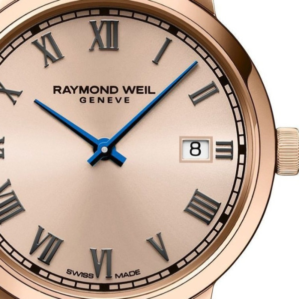 Raymond Weil 5985-P5-00859 с римски цифри и сини стрелки