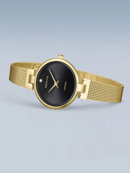 Дамски сет часовник и гривна Bering Diamond Classic 17724-332-GWP