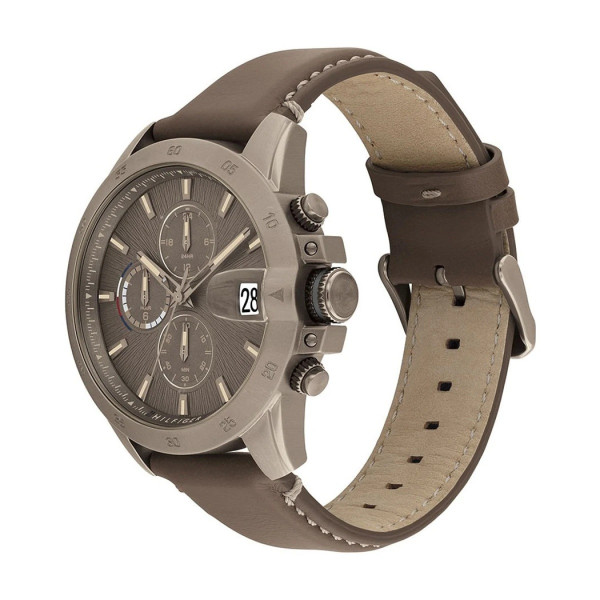 Tommy Hilfiger 1792196 мъжки хронограф кафяв циферблат ClassicWatches.bg

